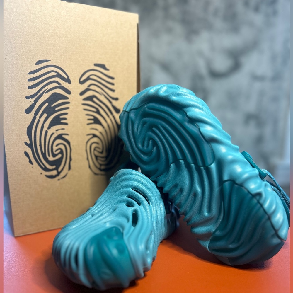 Crocs - Pollex Clog by Salehe Bembury (Tide)